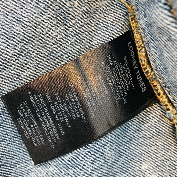 Members Only Looney Tunes Jean Jacket NWT - Picture 13 of 16